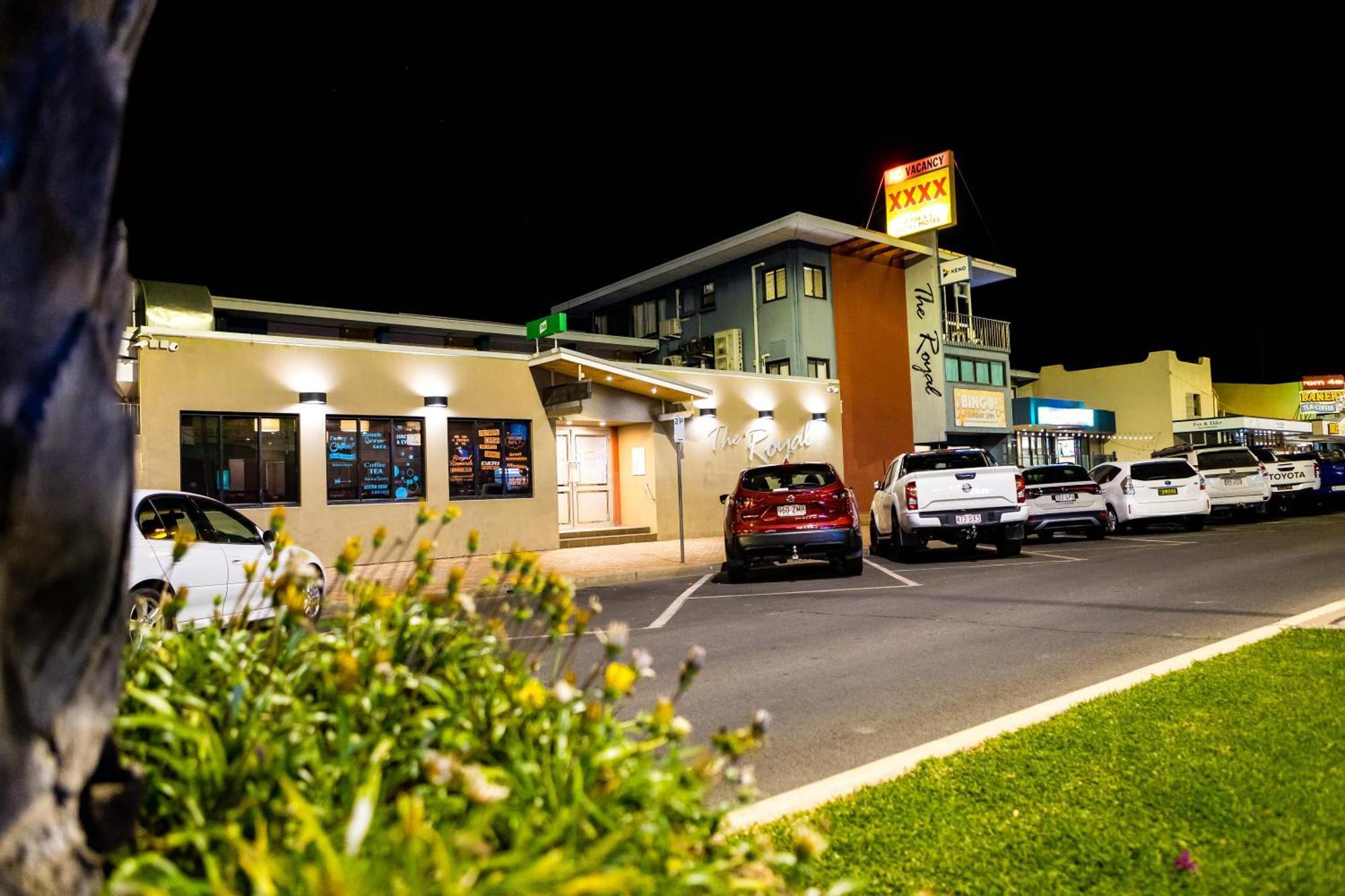 O'Shea'S Royal Hotel Goondiwindi Exterior photo